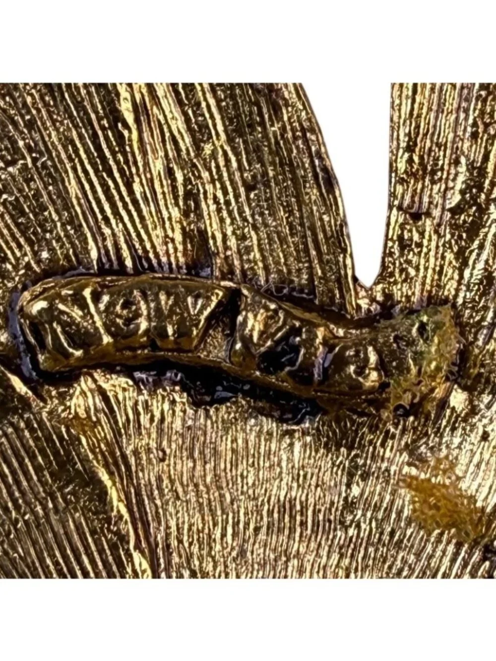 Gold Tone Womens Metal Dragonfly Brooch Jewelry